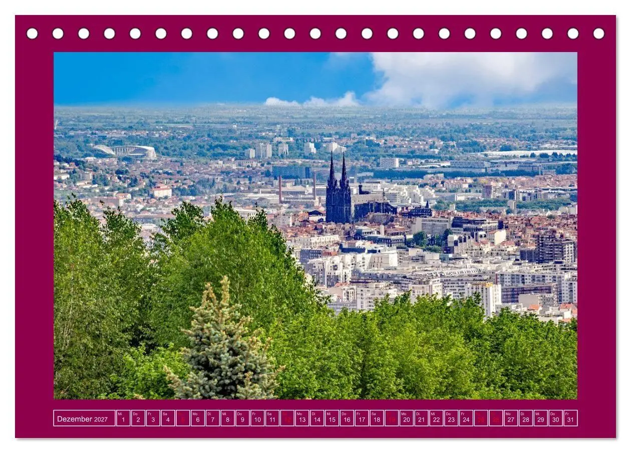 Bild: 9783594284865 | Clermont-Ferrand (Tischkalender 2027 DIN A5 quer), CALVENDO...