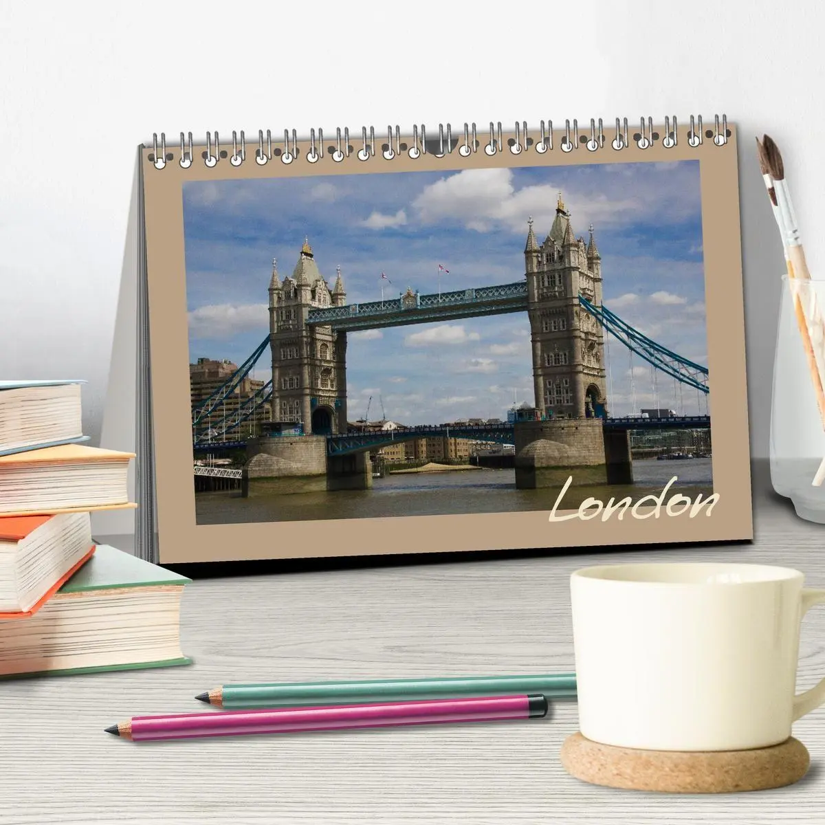 Bild: 9783516674965 | London (Tischkalender 2026 DIN A5 quer), CALVENDO Monatskalender