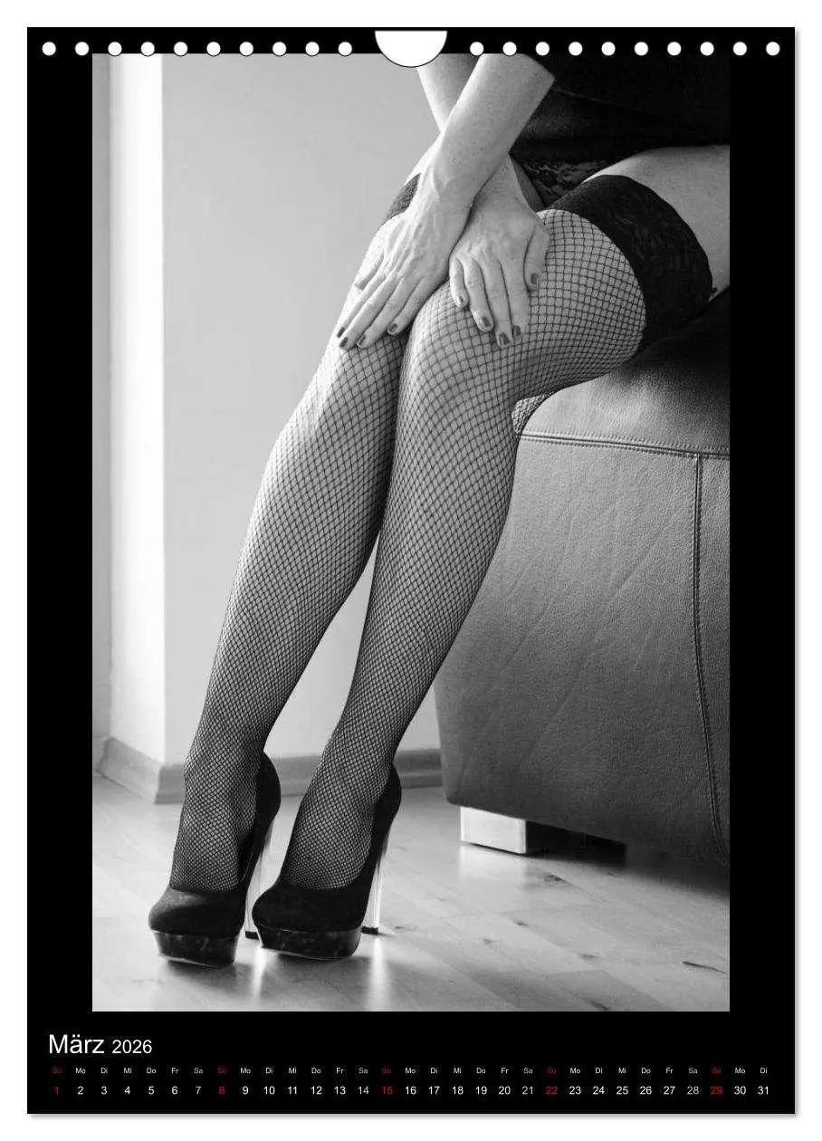 Bild: 9783516395365 | Beine, Erotische Ansichten (Wandkalender 2026 DIN A4 hoch),...