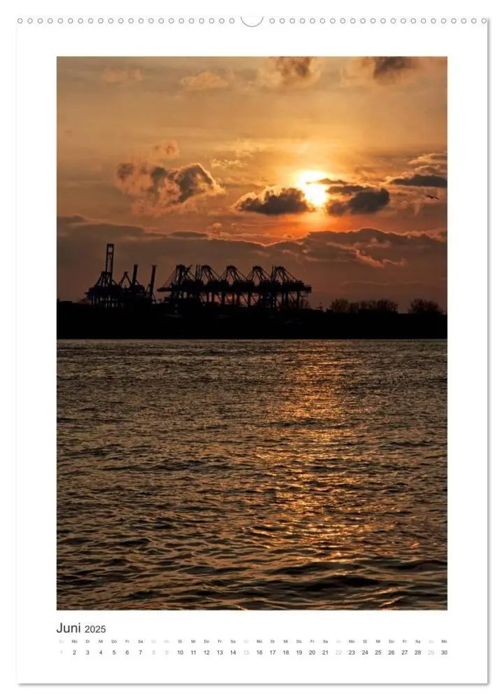 Bild: 9783457025765 | Hamburg Vertical (Wandkalender 2025 DIN A2 hoch), CALVENDO...