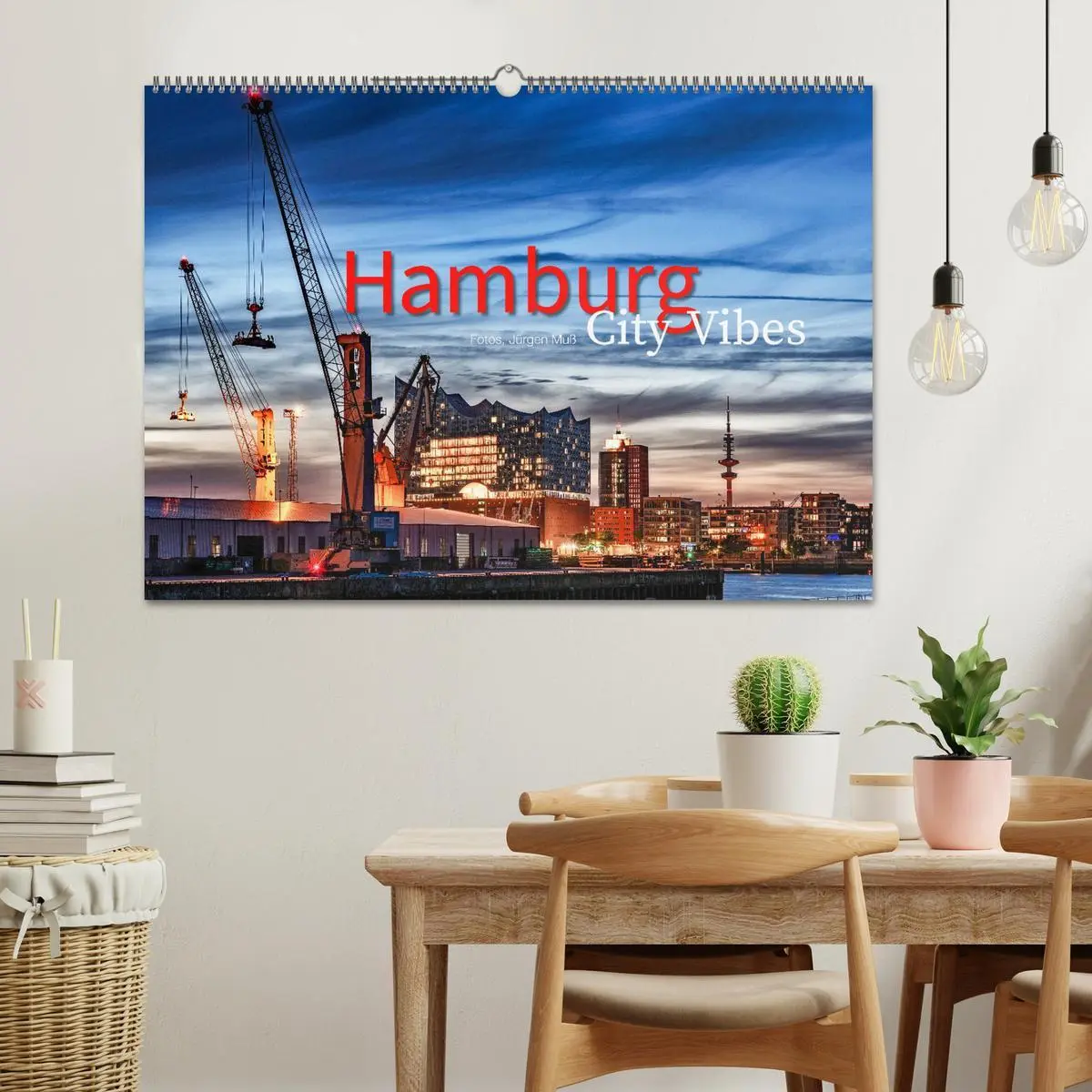 Bild: 9783457756065 | Hamburg City Vibes (Wandkalender 2026 DIN A2 quer), CALVENDO...