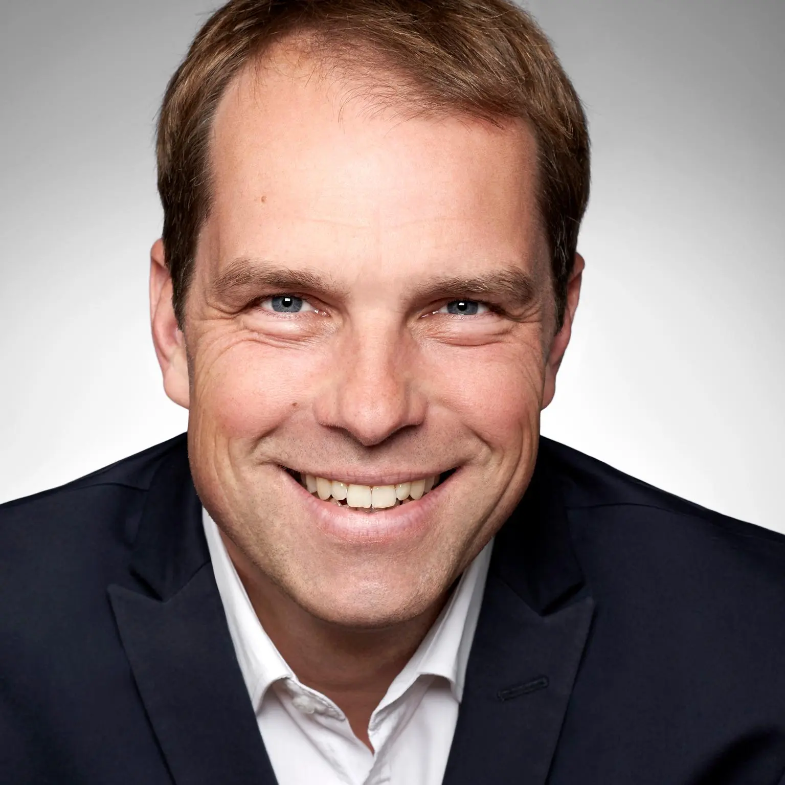 Autor: 9783384609465 | Executive English | Wirkungsvoll international führen | Sven Frank