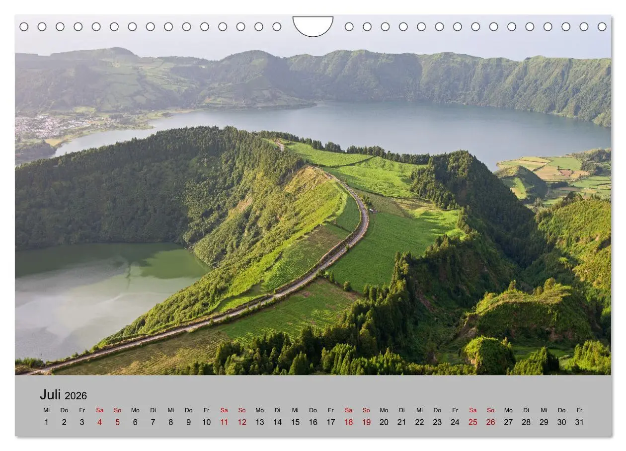 Bild: 9783457619865 | Azoren - Grüne Inseln im Atlantik 2026 (Wandkalender 2026 DIN A4...