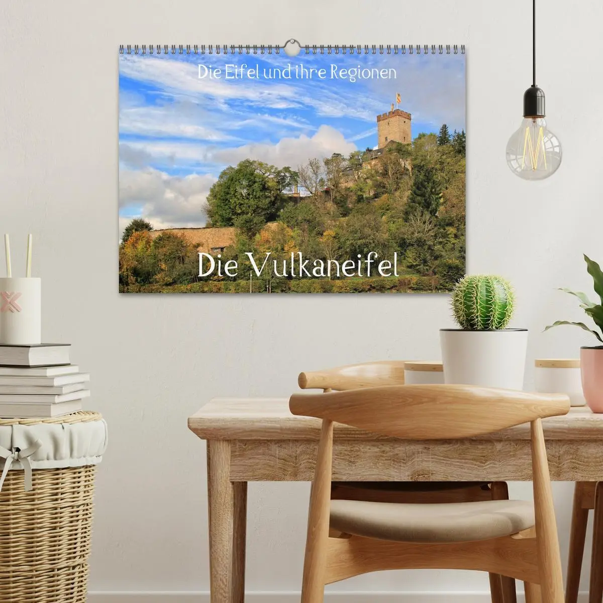 Bild: 9783457951866 | Die Eifel und ihre Regionen - Die Vulkaneifel (Wandkalender 2026...