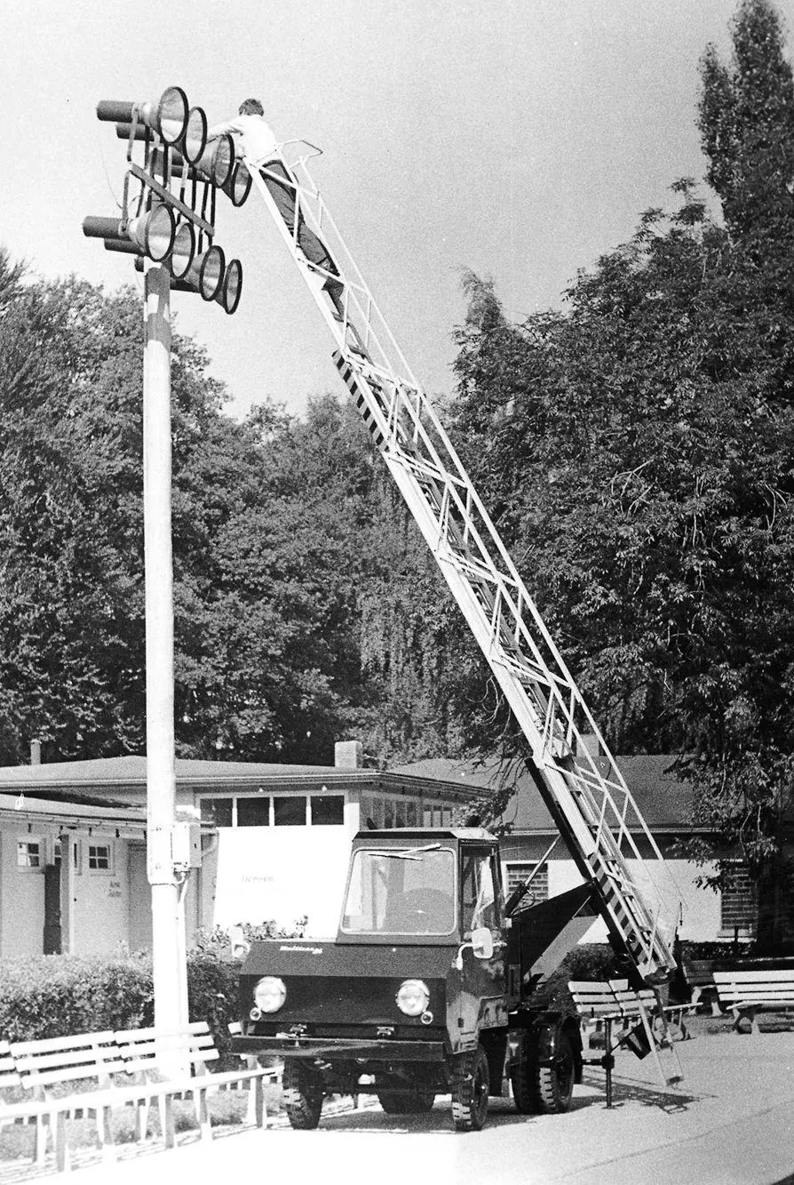 Bild: 9783751612166 | Kommunalfahrzeuge in der DDR | Frank Rönicke | Taschenbuch | Deutsch