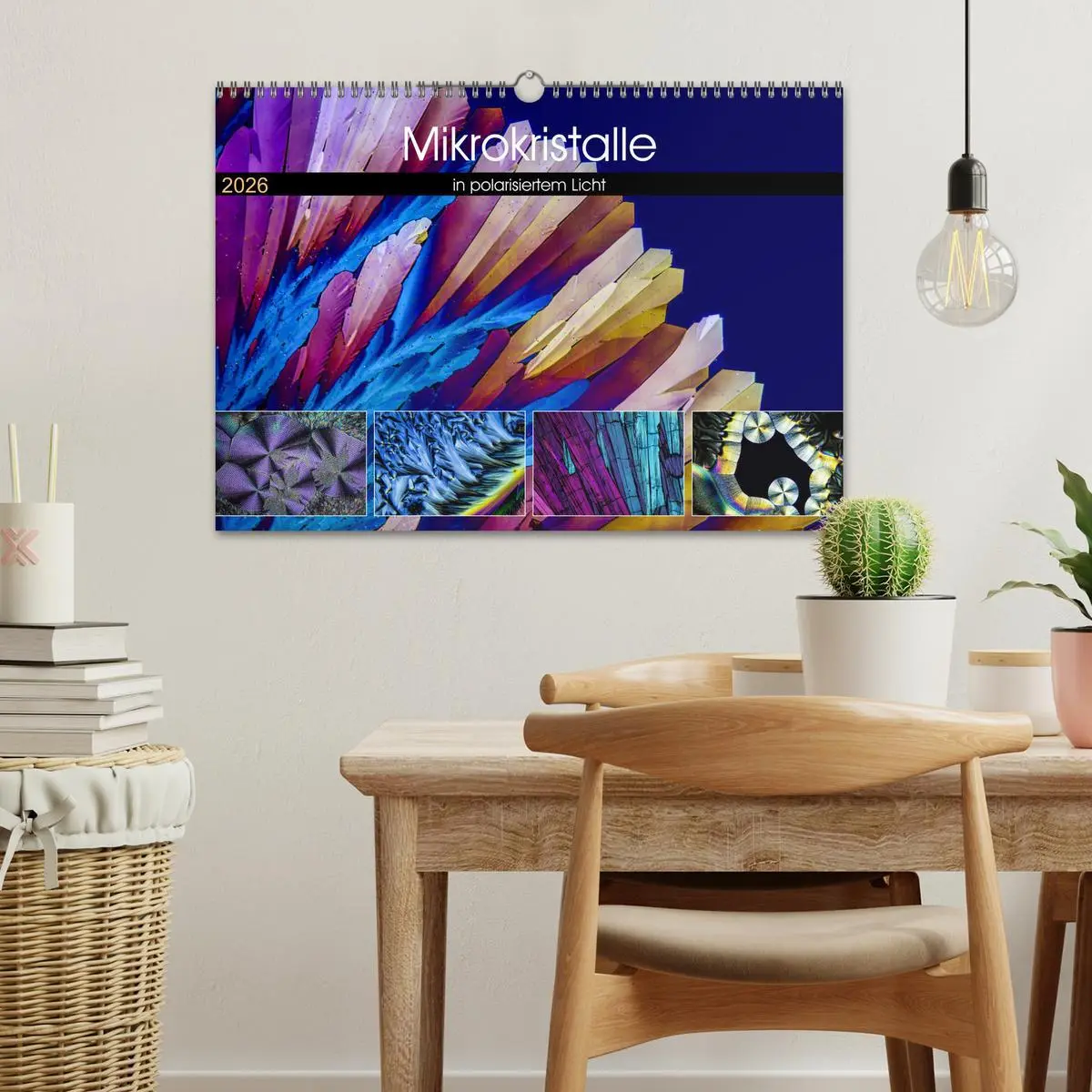 Bild: 9783516063066 | Mikrokristalle in polarisiertem Licht (Wandkalender 2026 DIN A3...