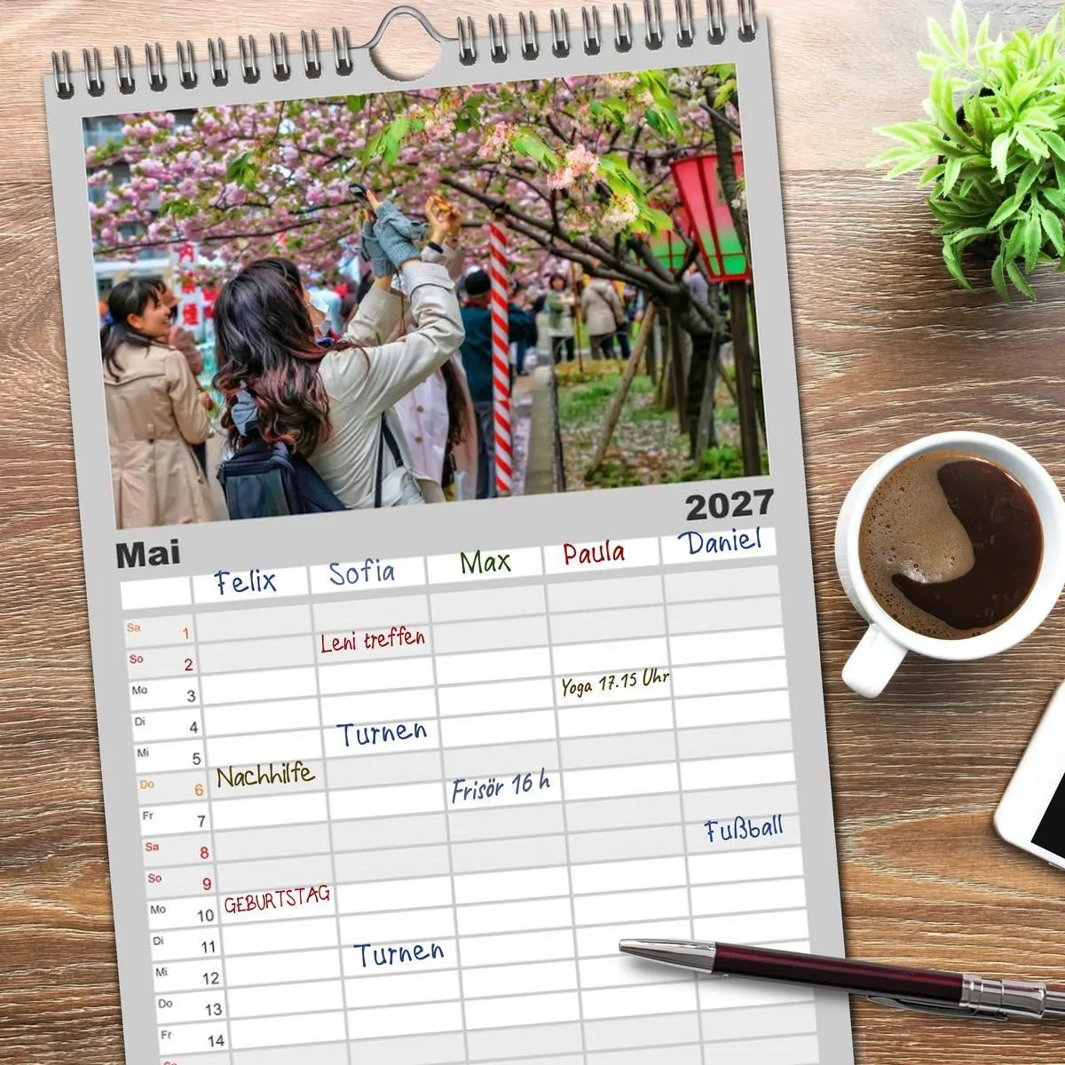 Bild: 9783594333266 | Familienplaner 2027 - Japan - Hightech und Tradition mit 5 Spalten...