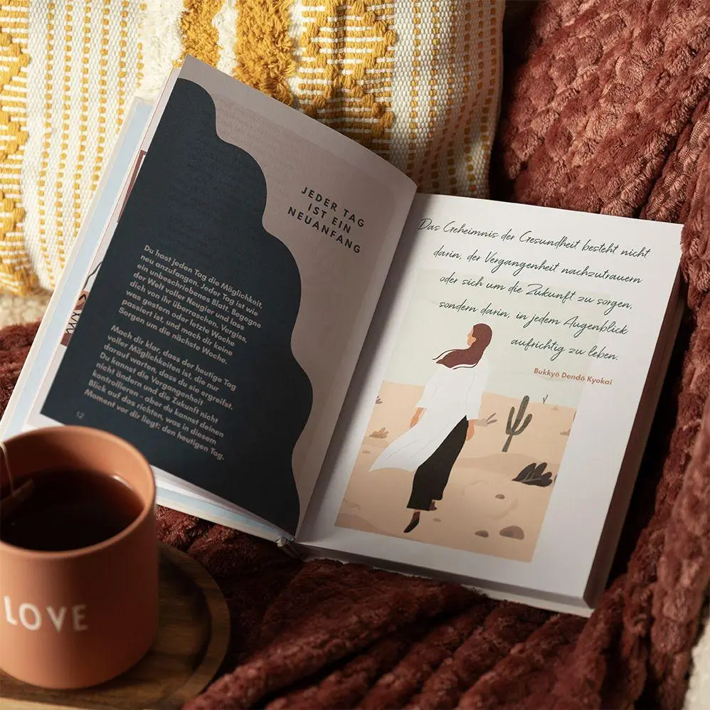 Bild: 9783848503766 | Das Glück liegt im Jetzt | Sophie Golding | Buch | 160 S. | Deutsch