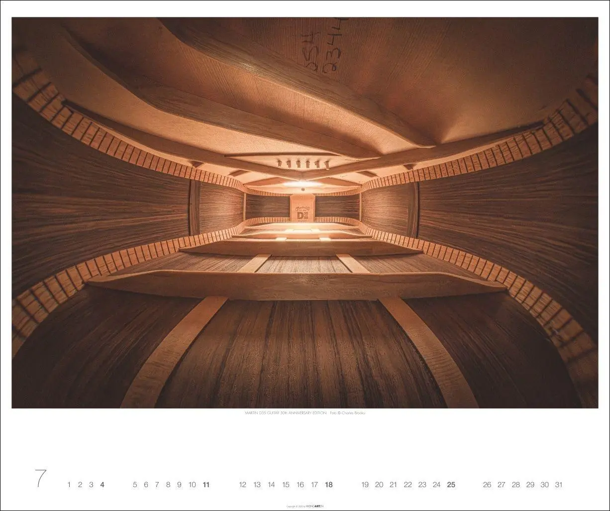 Bild: 9783839904466 | Architecture in Music Kalender 2027 - Musikinstrumente von innen