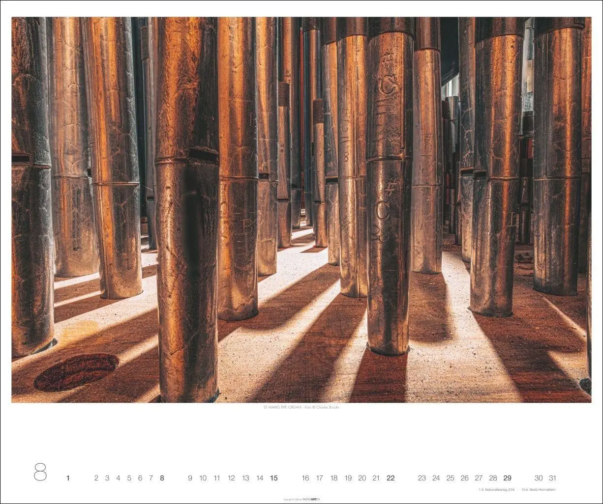 Bild: 9783839904466 | Architecture in Music Kalender 2027 - Musikinstrumente von innen