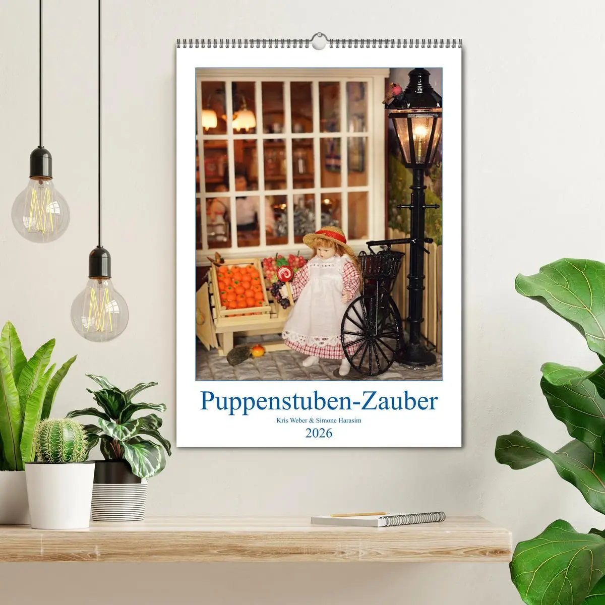 Bild: 9783516424966 | Puppenstuben-Zauber (Wandkalender 2026 DIN A2 hoch), CALVENDO...