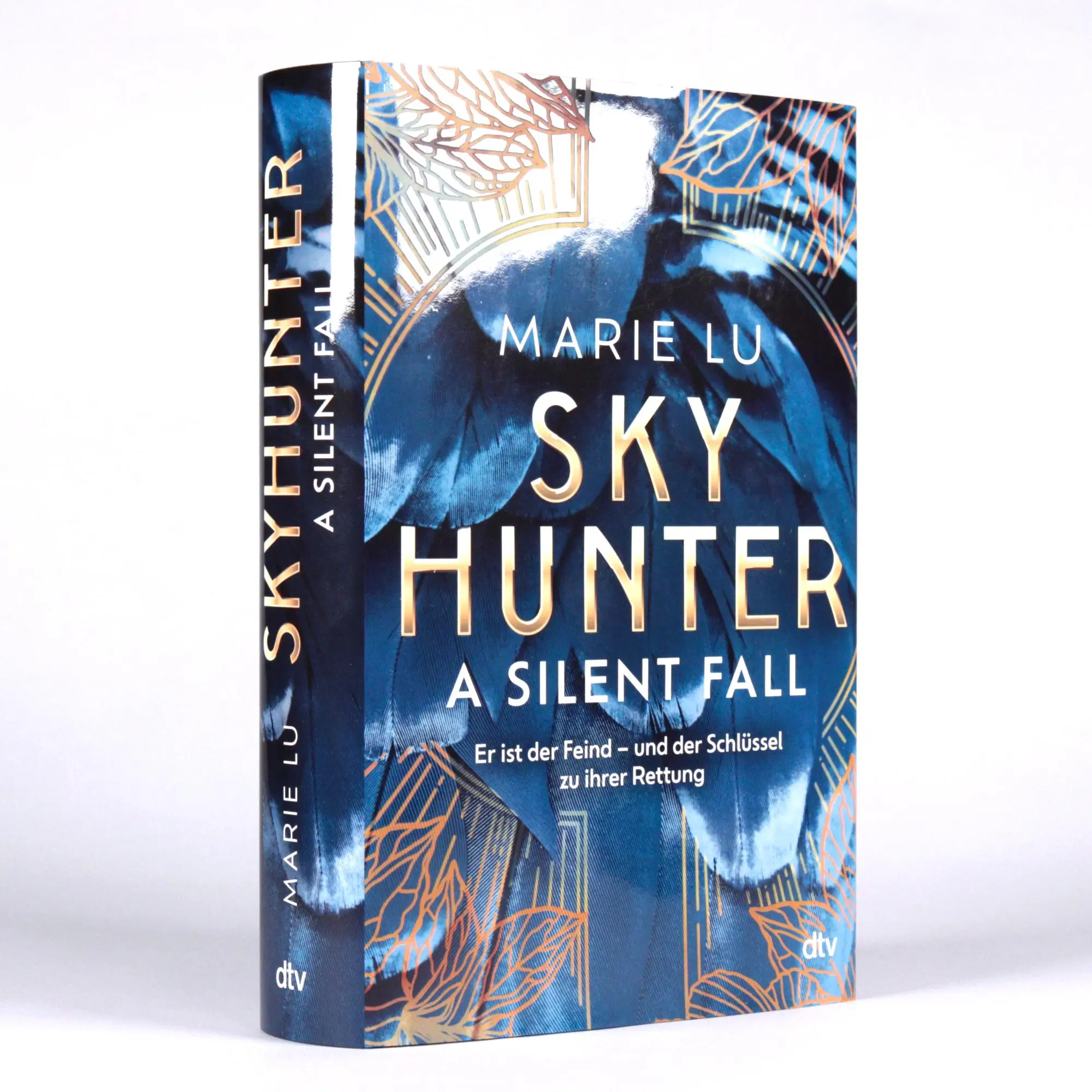 Bild: 9783423765466 | Skyhunter - A Silent Fall | Marie Lu | Buch | Die Skyhunter-Reihe