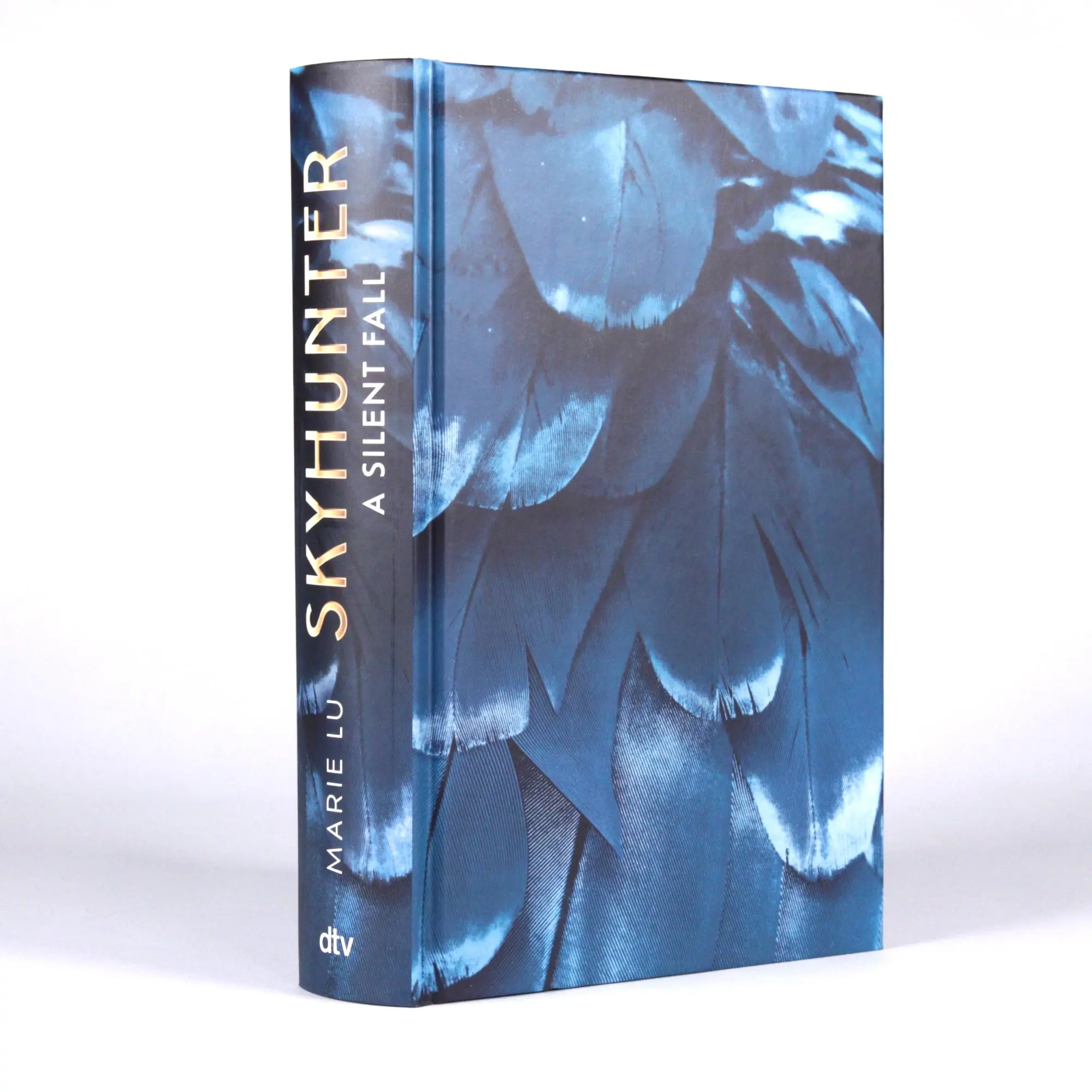 Bild: 9783423765466 | Skyhunter - A Silent Fall | Marie Lu | Buch | Die Skyhunter-Reihe