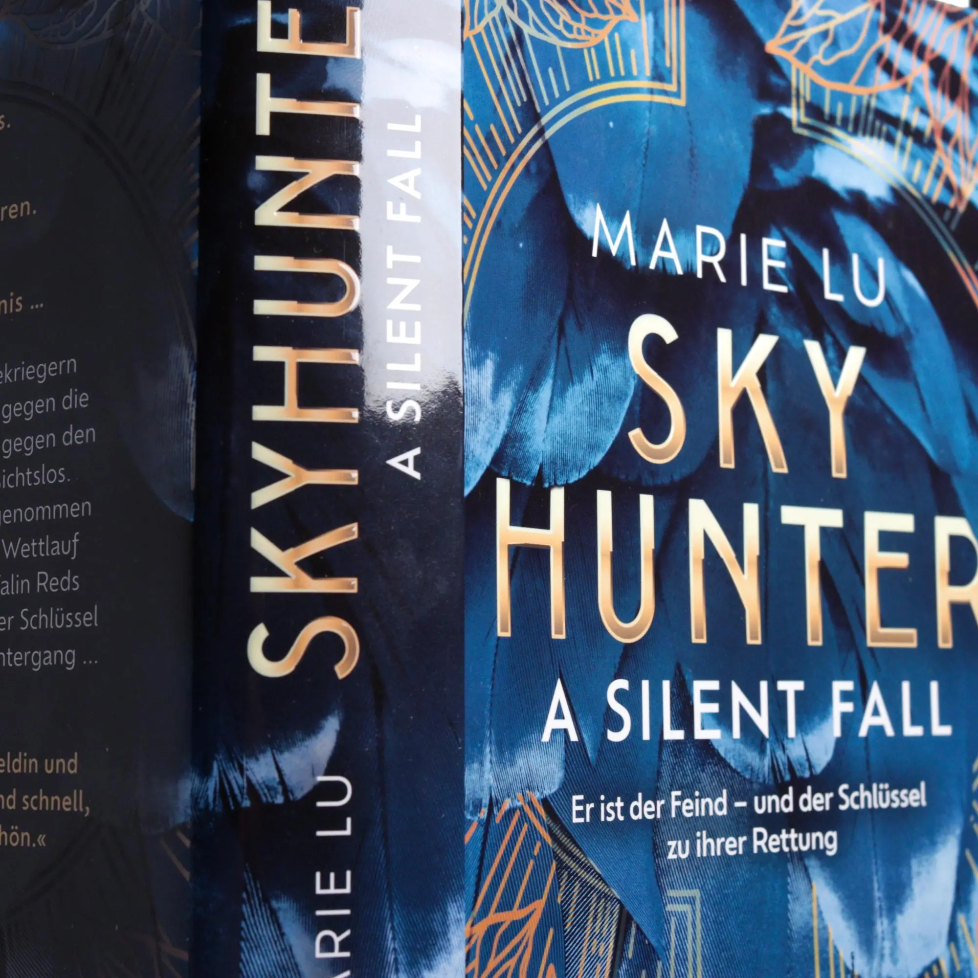 Bild: 9783423765466 | Skyhunter - A Silent Fall | Marie Lu | Buch | Die Skyhunter-Reihe