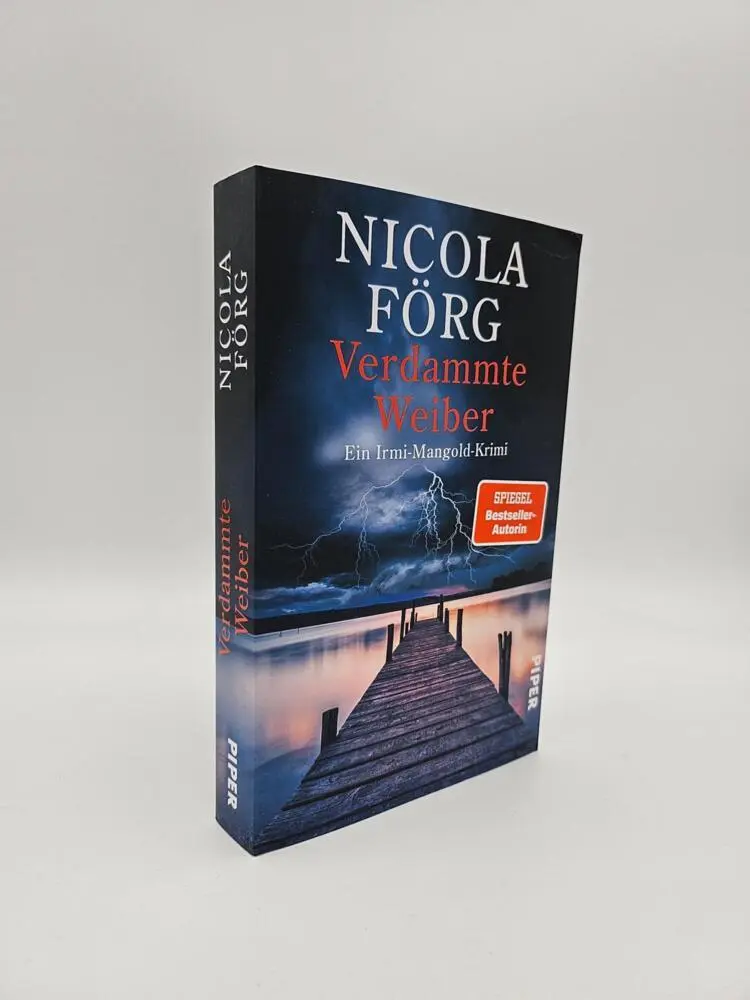 Bild: 9783492065566 | Verdammte Weiber | Nicola Förg | Taschenbuch | Alpen-Krimis | 336 S.