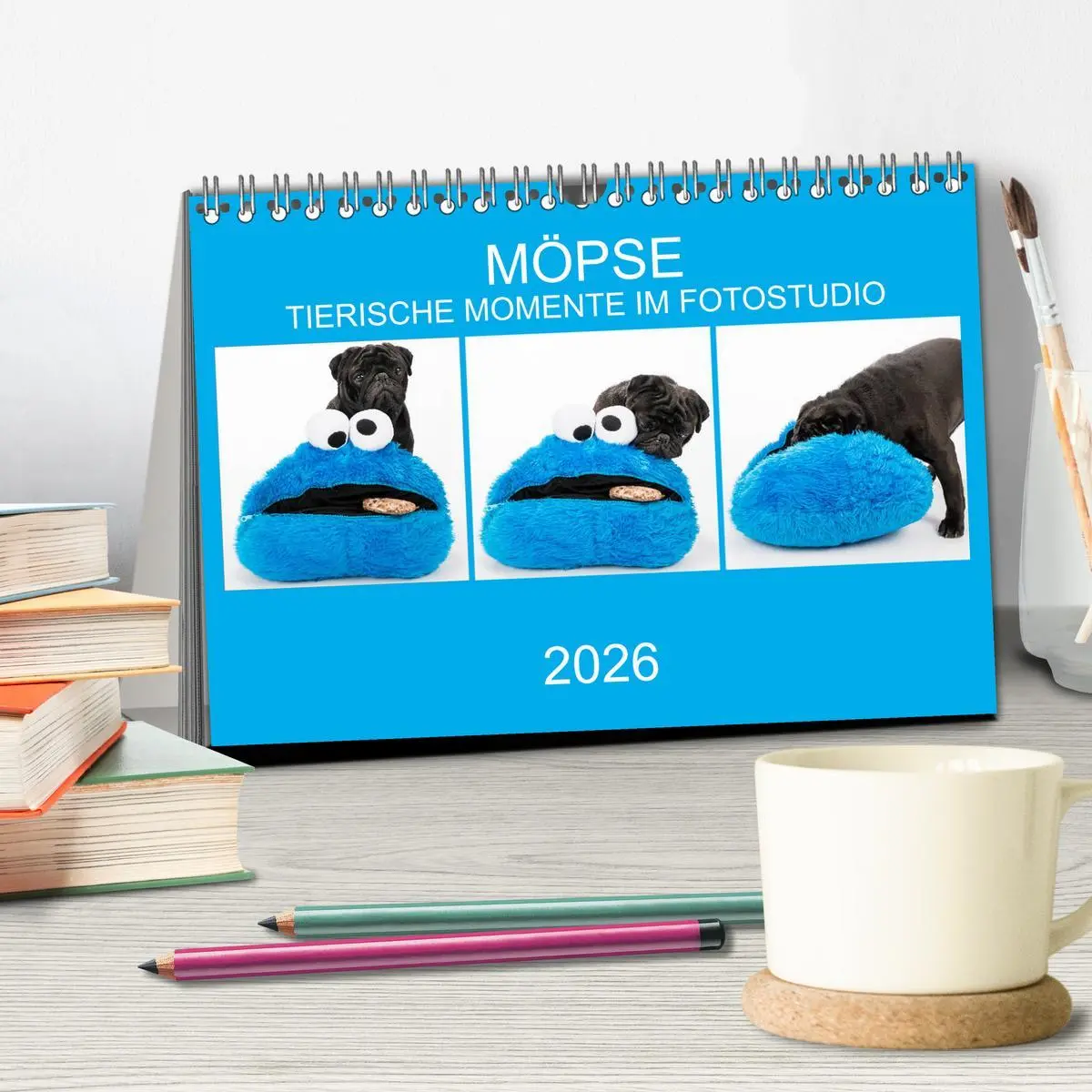 Bild: 9783457757666 | MÖPSE - tierische Momente im Fotostudio (Tischkalender 2026 DIN A5...