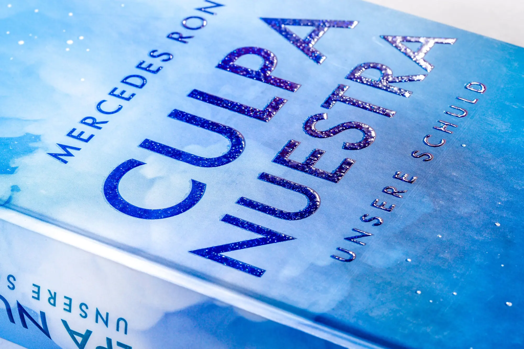 Bild: 9783570168066 | Culpa Nuestra - Unsere Schuld | Mercedes Ron | Buch | 576 S. | Deutsch