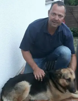Autor: 9783384458766 | Autoverrückt - Tut das gut oder schon weh? | 2.0 | Liebkopf (u. a.)