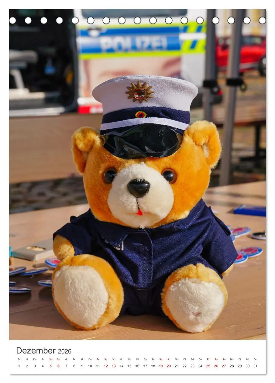 Bild: 9783516323467 | Tag der Polizei (Tischkalender 2026 DIN A5 hoch), CALVENDO...