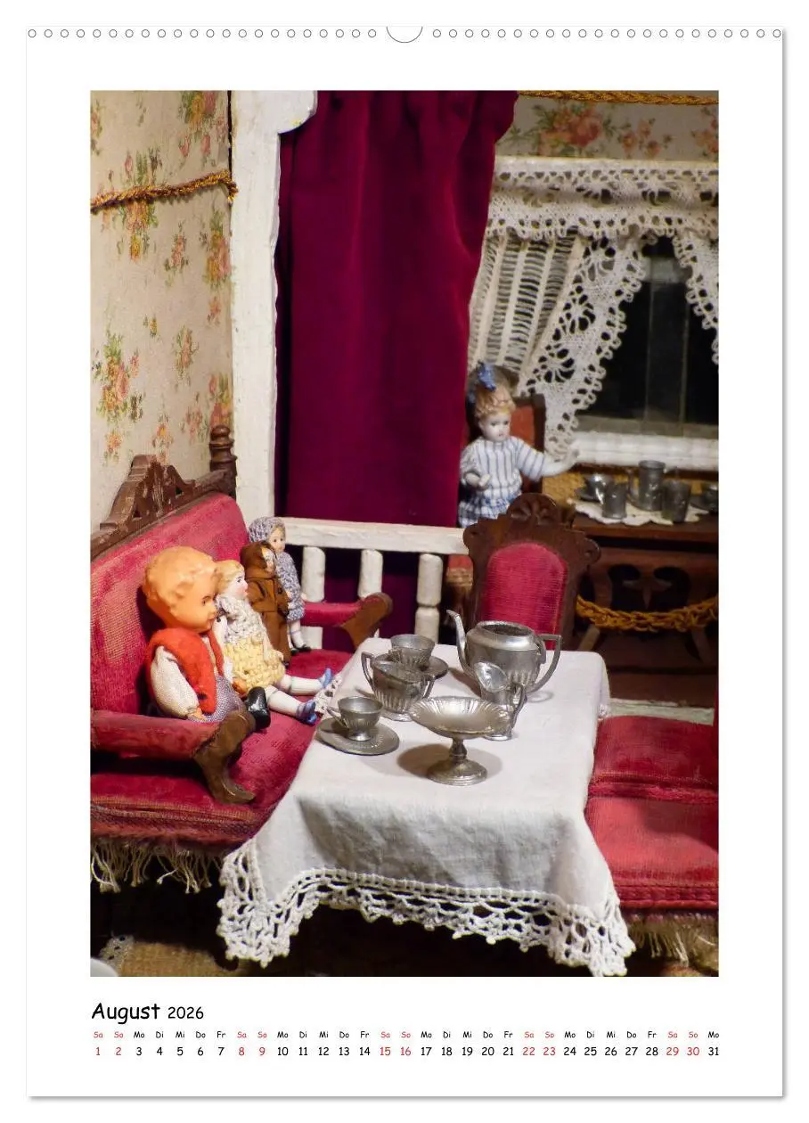 Bild: 9783516393767 | Alte Puppenzimmer (Wandkalender 2026 DIN A2 hoch), CALVENDO...