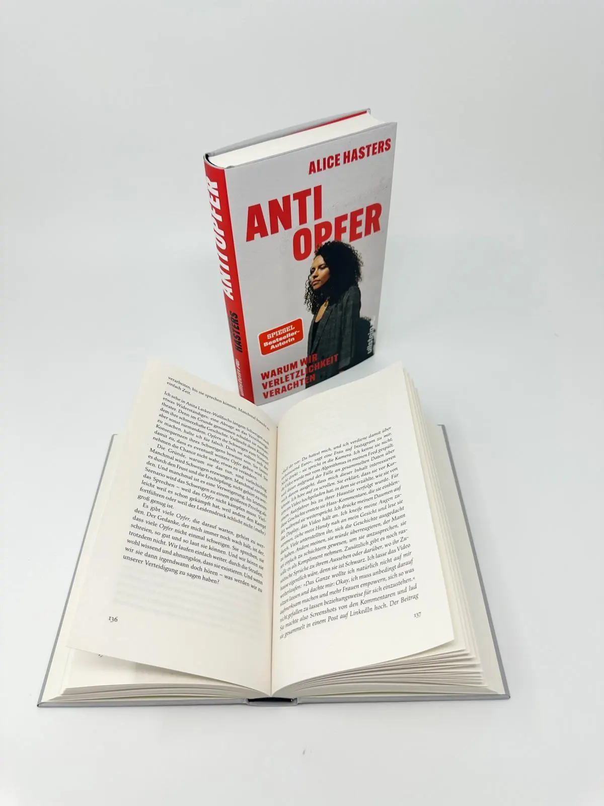 Bild: 9783550204067 | Anti Opfer | Alice Hasters | Buch | 288 S. | Deutsch | 2026 | Ullstein