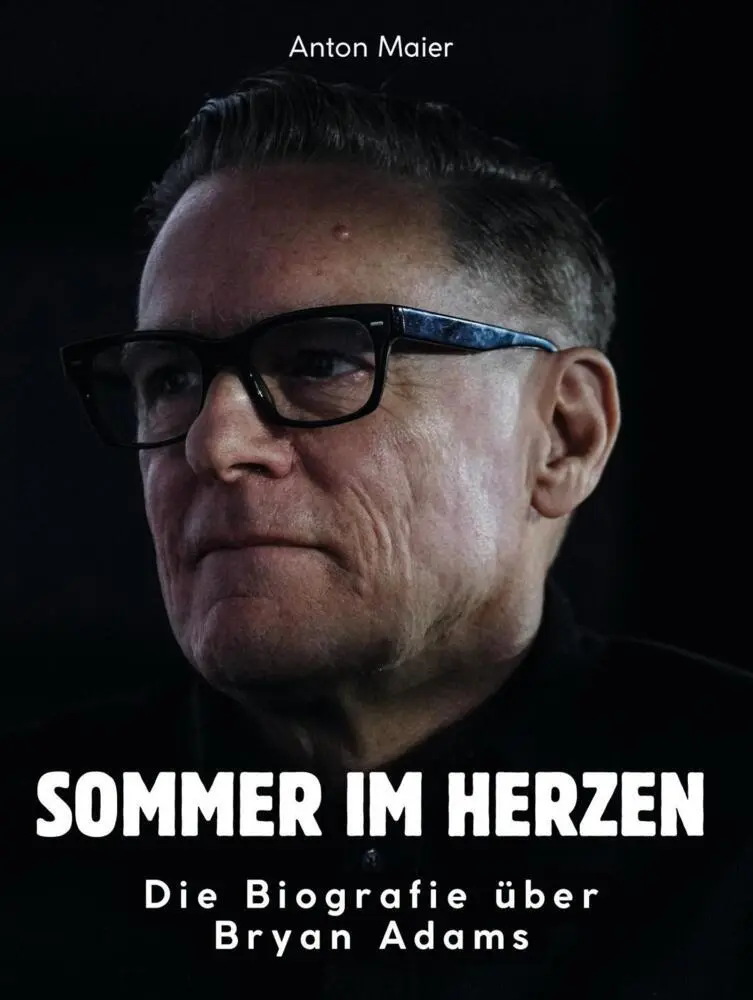 Cover: 9783695314867 | Sommer im Herzen | Die Biografie über Bryan Adams. Komplett in Farbe