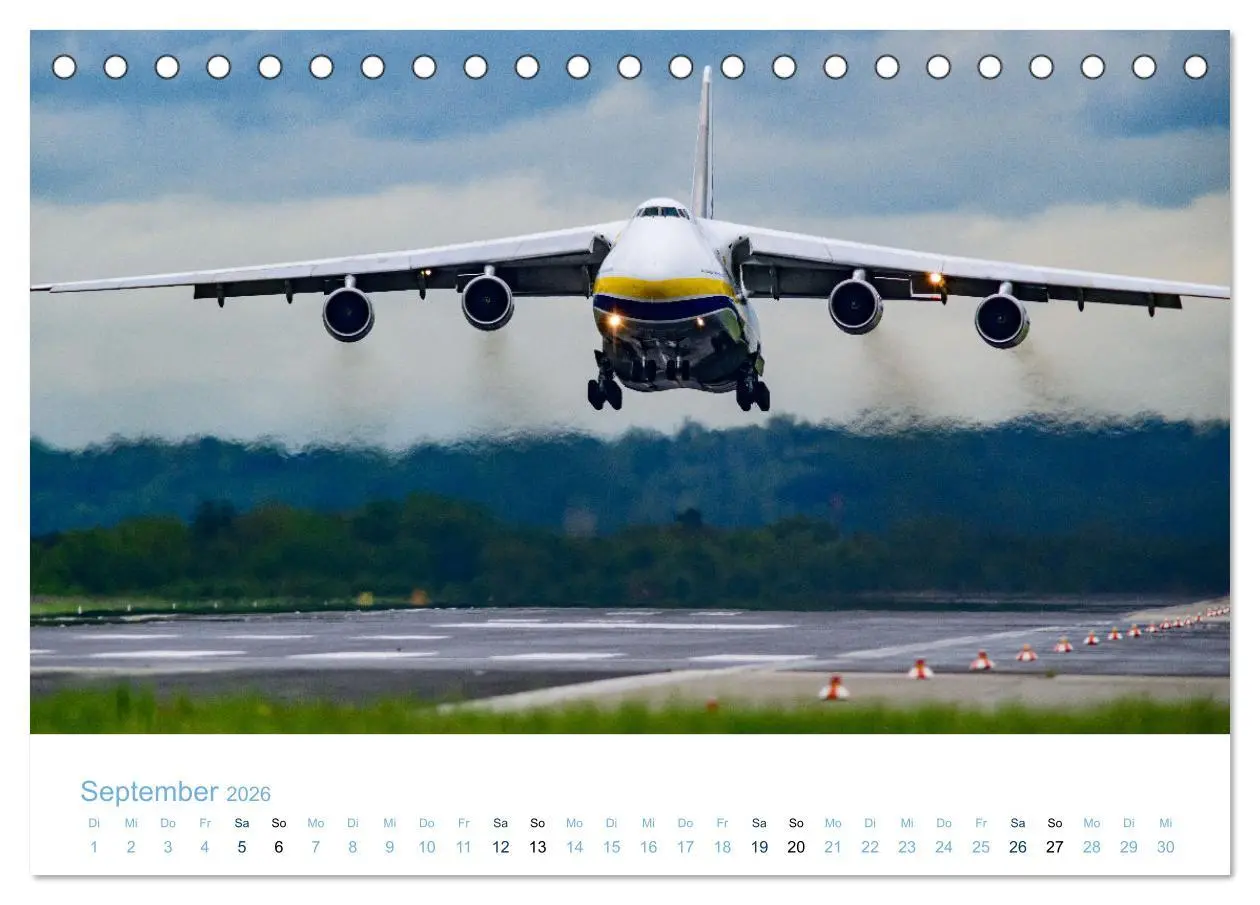 Bild: 9783457605967 | ANTONOV 124 (Tischkalender 2026 DIN A5 quer), CALVENDO Monatskalender