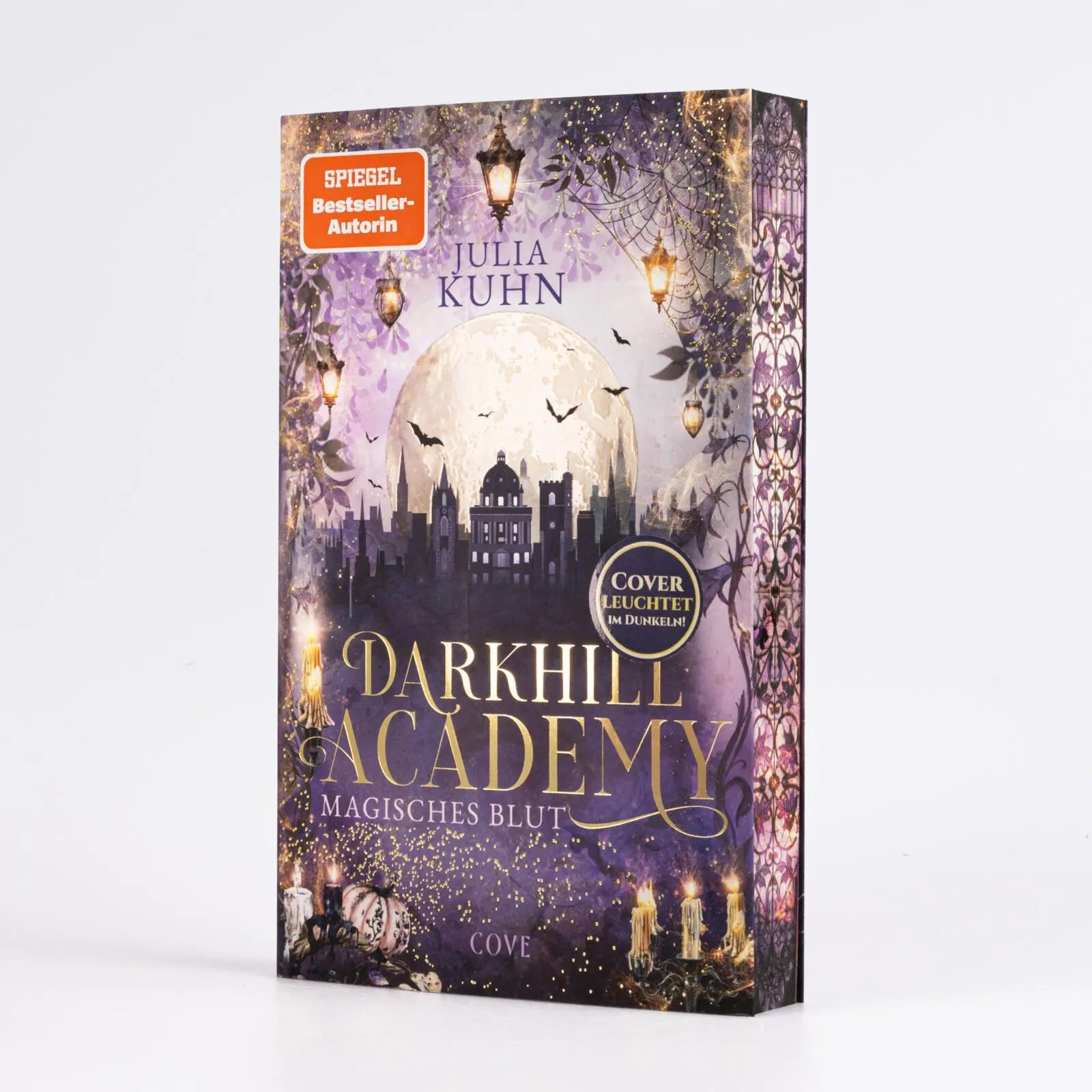 Bild: 9783551586667 | Darkhill Academy 1: Magisches Blut | Julia Kuhn | Taschenbuch | 368 S.