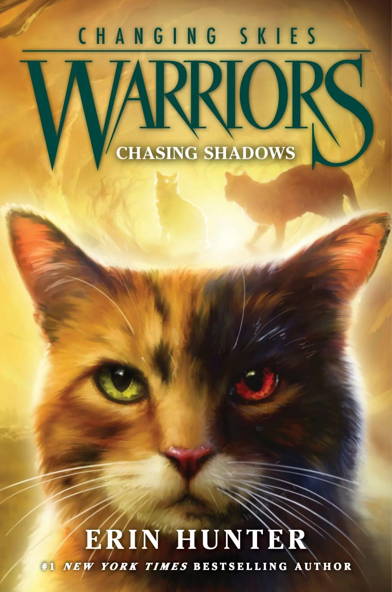 Cover: 9780063357167 | Warriors: Changing Skies #3: Chasing Shadows | Erin Hunter | Buch