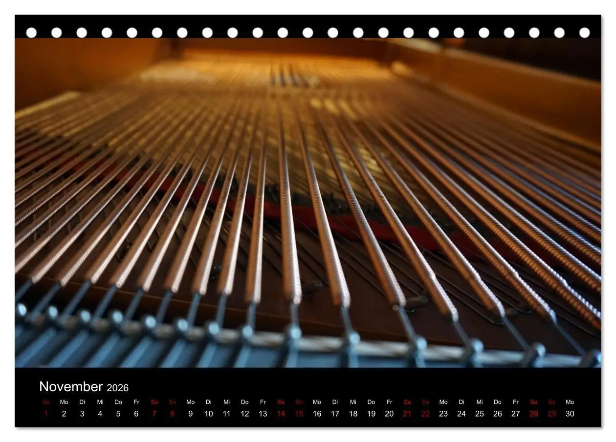 Bild: 9783457547267 | Klavier Momente (Tischkalender 2026 DIN A5 quer), CALVENDO...