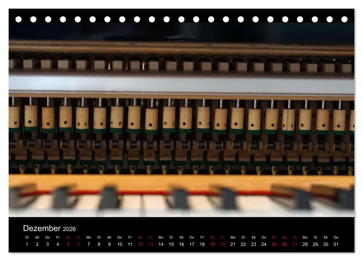 Bild: 9783457547267 | Klavier Momente (Tischkalender 2026 DIN A5 quer), CALVENDO...