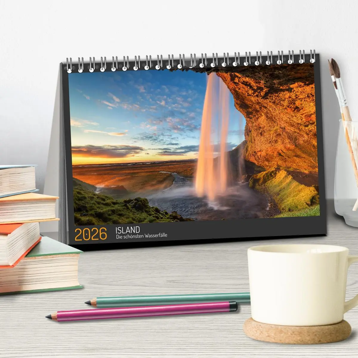 Bild: 9783457677667 | Island - Die schönsten Wasserfälle (Tischkalender 2026 DIN A5...