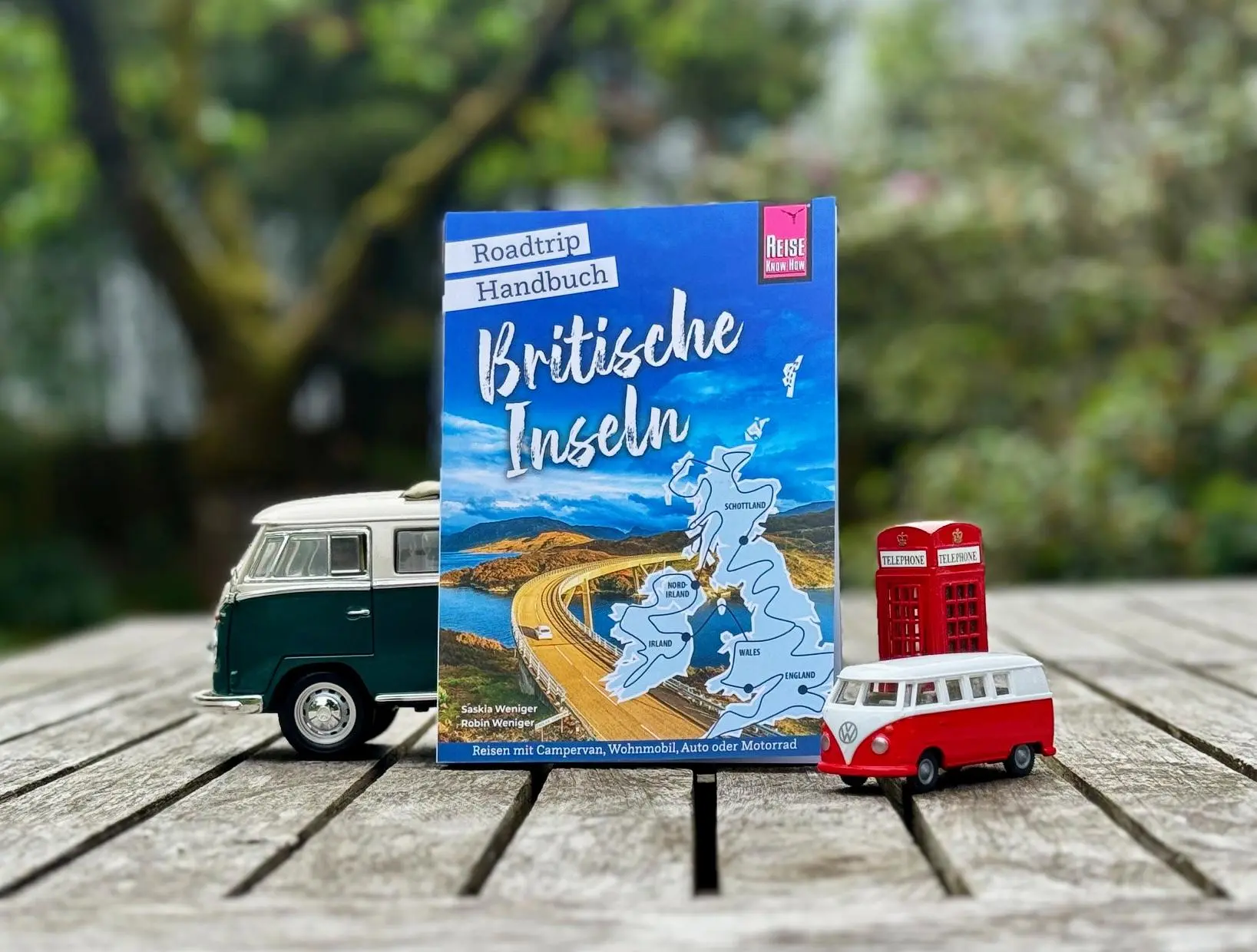 Bild: 9783831739967 | Reise Know-How Roadtrip Handbuch Britische Inseln | Weniger (u. a.)