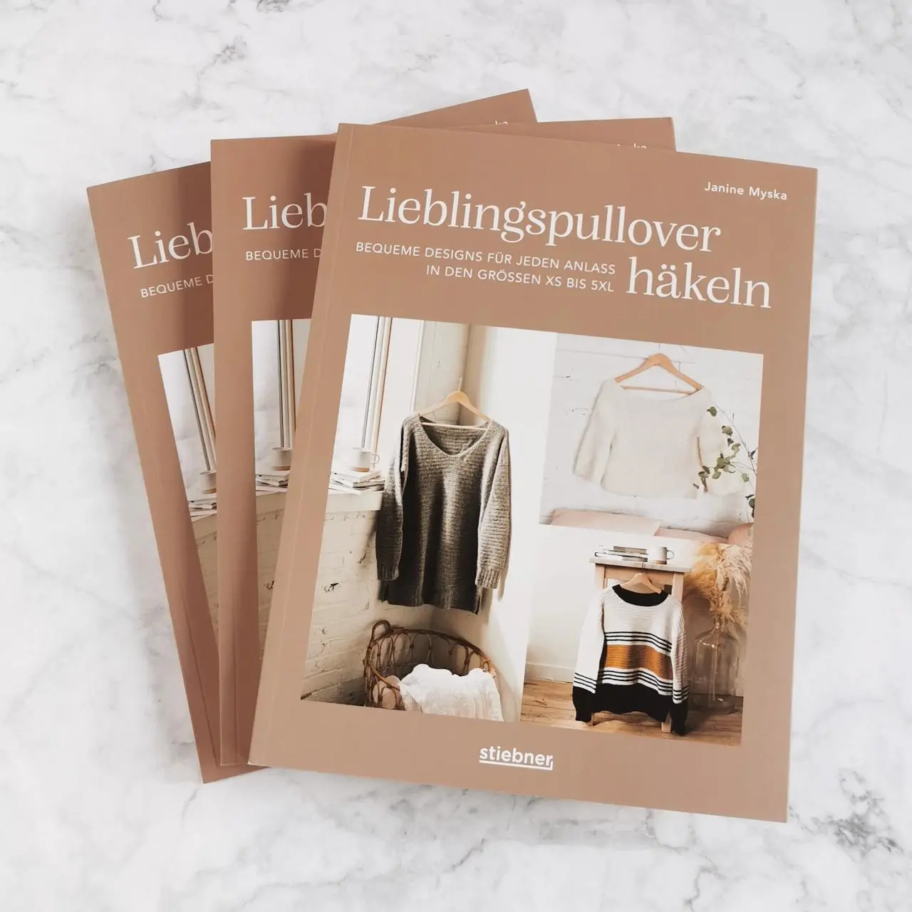 Bild: 9783830721468 | Lieblingspullover häkeln | Janine Myska | Taschenbuch | 192 S. | 2024