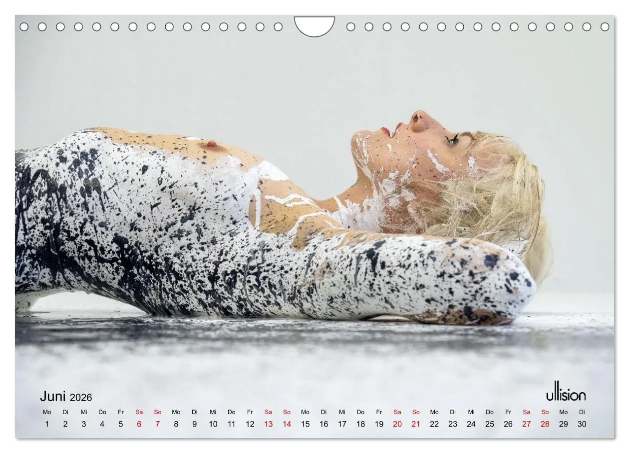 Bild: 9783457352168 | Akt in Farbe - schwarzweiß (Wandkalender 2026 DIN A4 quer),...