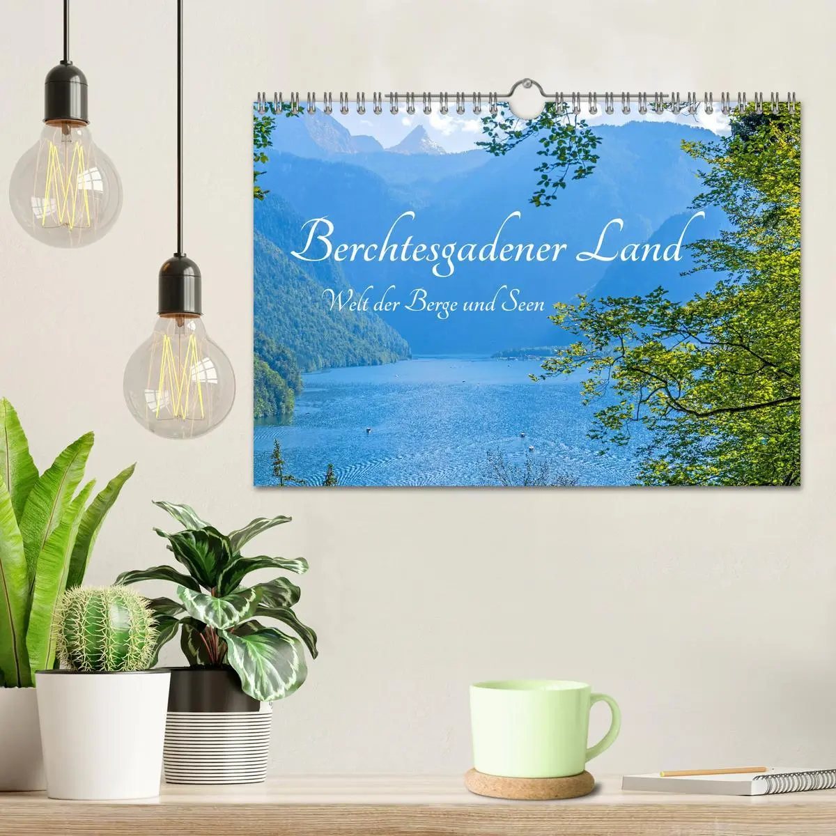 Bild: 9783457592168 | Berchtesgadener Land - Welt der Berge und Seen (Wandkalender 2026...