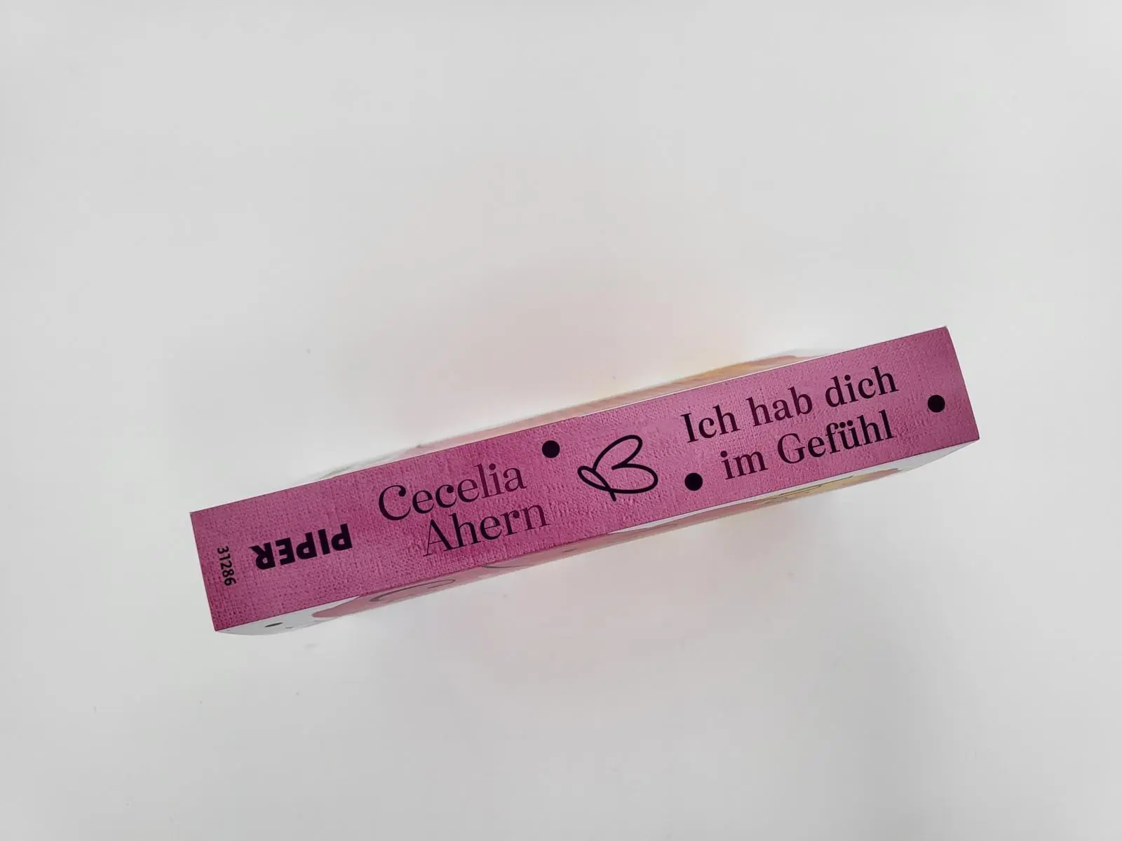 Bild: 9783492312868 | Ich hab dich im Gefühl | Cecelia Ahern | Taschenbuch | 464 S. | 2022