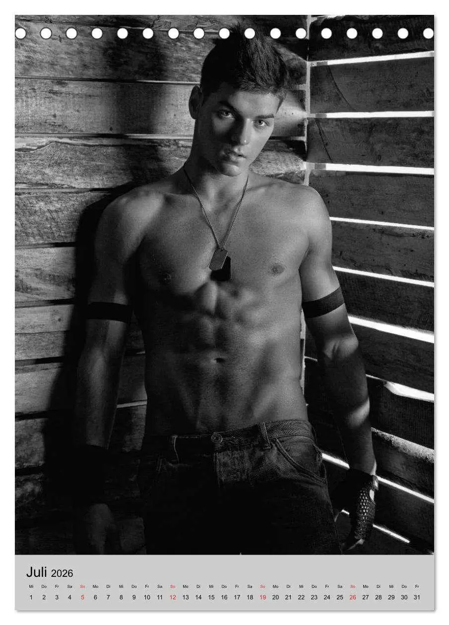 Bild: 9783516443868 | Erotische Momente. Männer in schwarz-weiß (Tischkalender 2026 DIN...