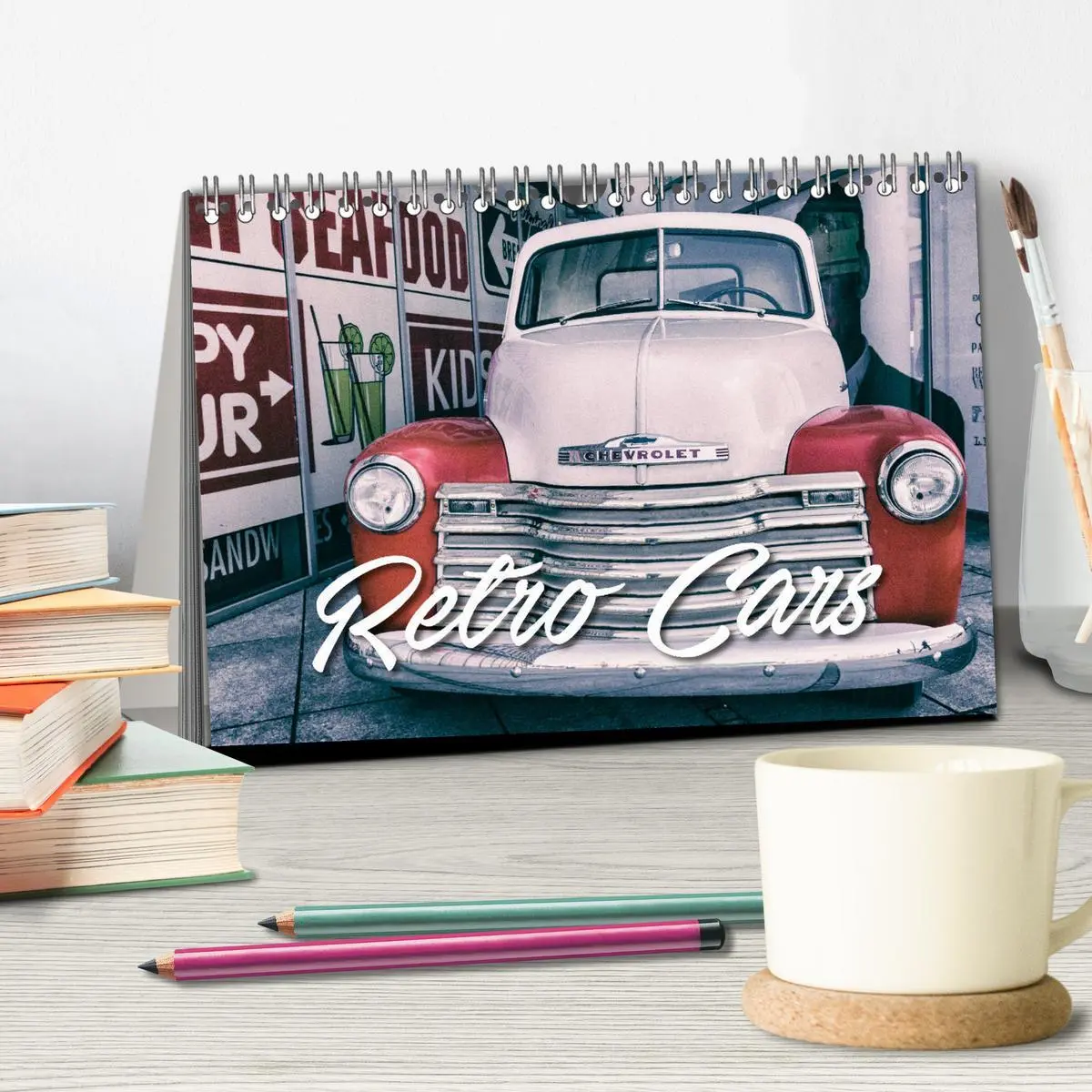 Bild: 9783457893968 | Retro Cars (Tischkalender 2026 DIN A5 quer), CALVENDO Monatskalender