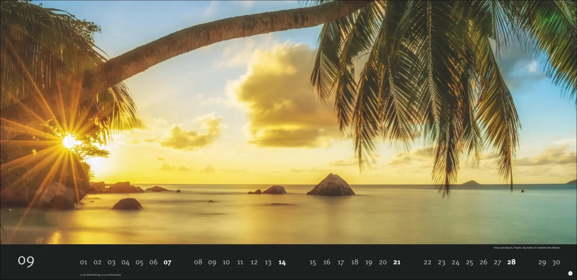 Bild: 9783756404568 | Magic Moments Panoramakalender 2025 | Kalender | Spiralbindung | 2025