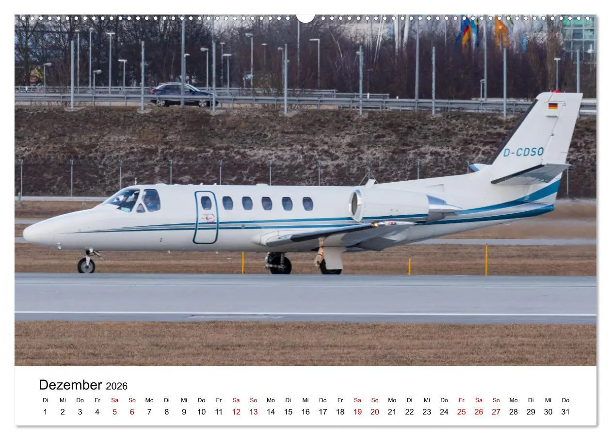 Bild: 9783457324868 | Die Welt der Privatjets (Wandkalender 2026 DIN A2 quer), CALVENDO...