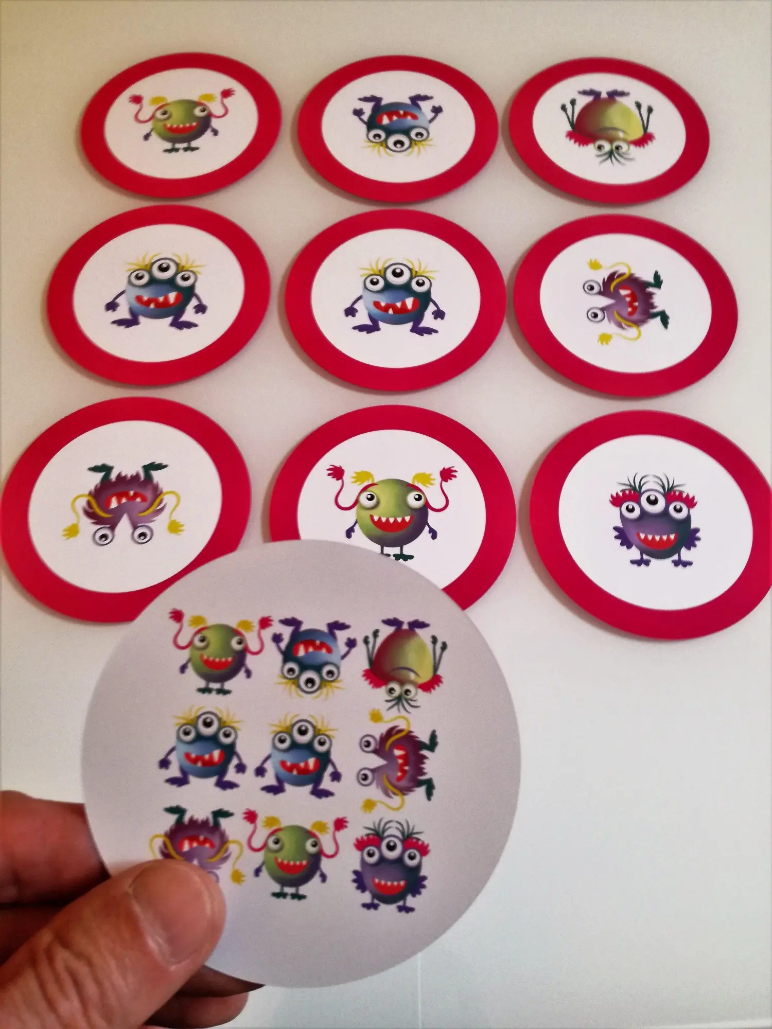 Bild: 4031288676768 | Monster Box | Das monsterschnelle Kartenlegdrehsuchspiel. | Gerd Reger