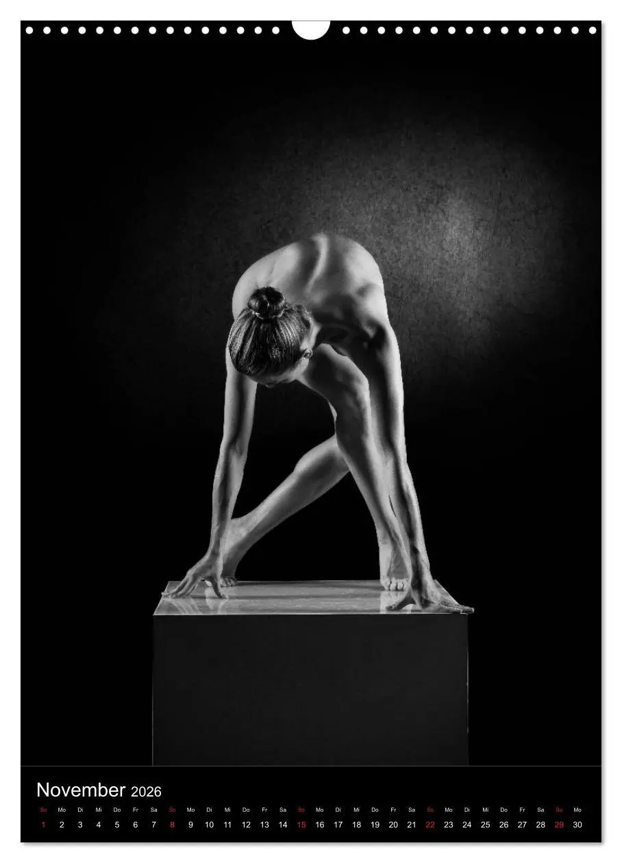Bild: 9783516396768 | BODY SCULPTURE (Wandkalender 2026 DIN A3 hoch), CALVENDO...