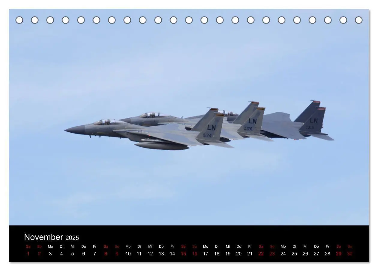Bild: 9783435347568 | Militärjets (Tischkalender 2025 DIN A5 quer), CALVENDO Monatskalender