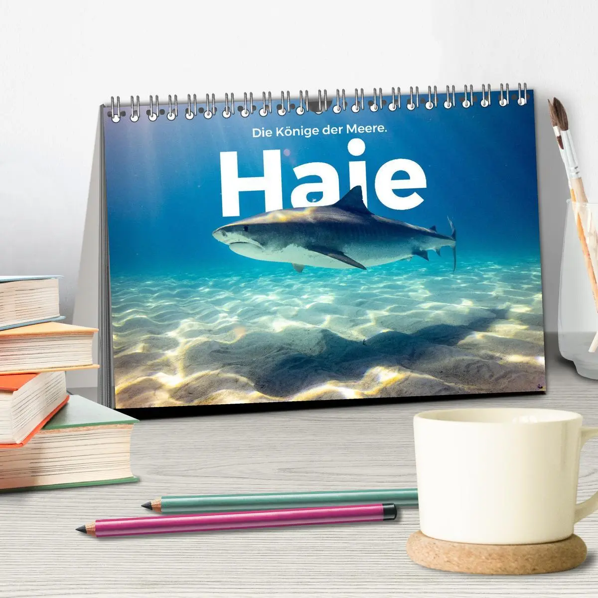 Bild: 9783457609668 | Haie - Könige der Meere. (Tischkalender 2026 DIN A5 quer), CALVENDO...