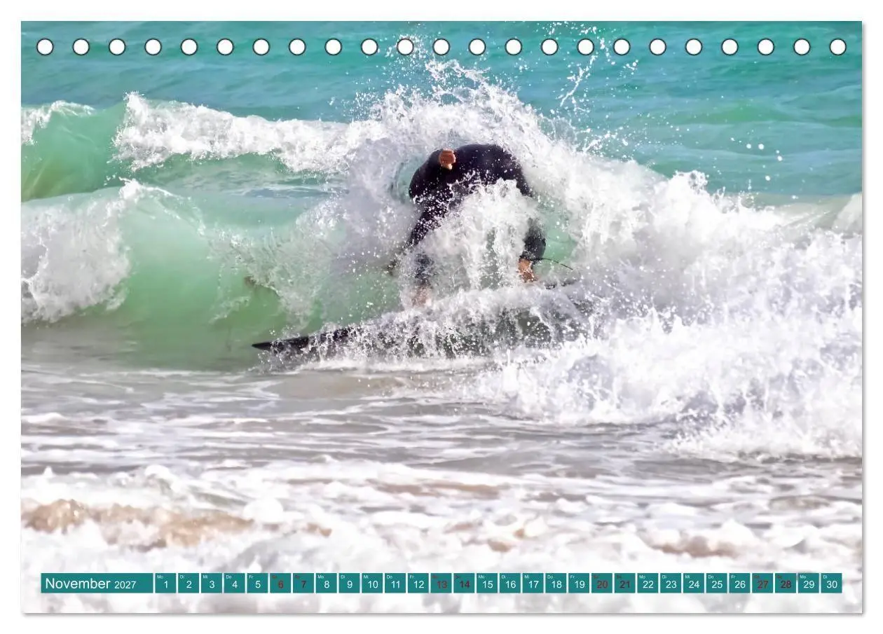Bild: 9783569561069 | Surfen auf wilden Wellen (Tischkalender 2027 DIN A5 quer), CALVENDO...