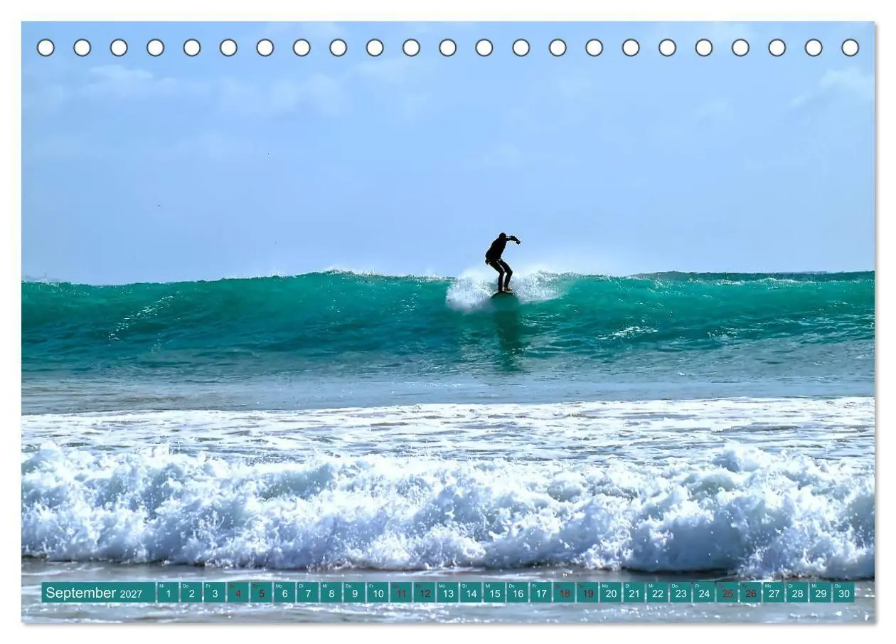 Bild: 9783569561069 | Surfen auf wilden Wellen (Tischkalender 2027 DIN A5 quer), CALVENDO...