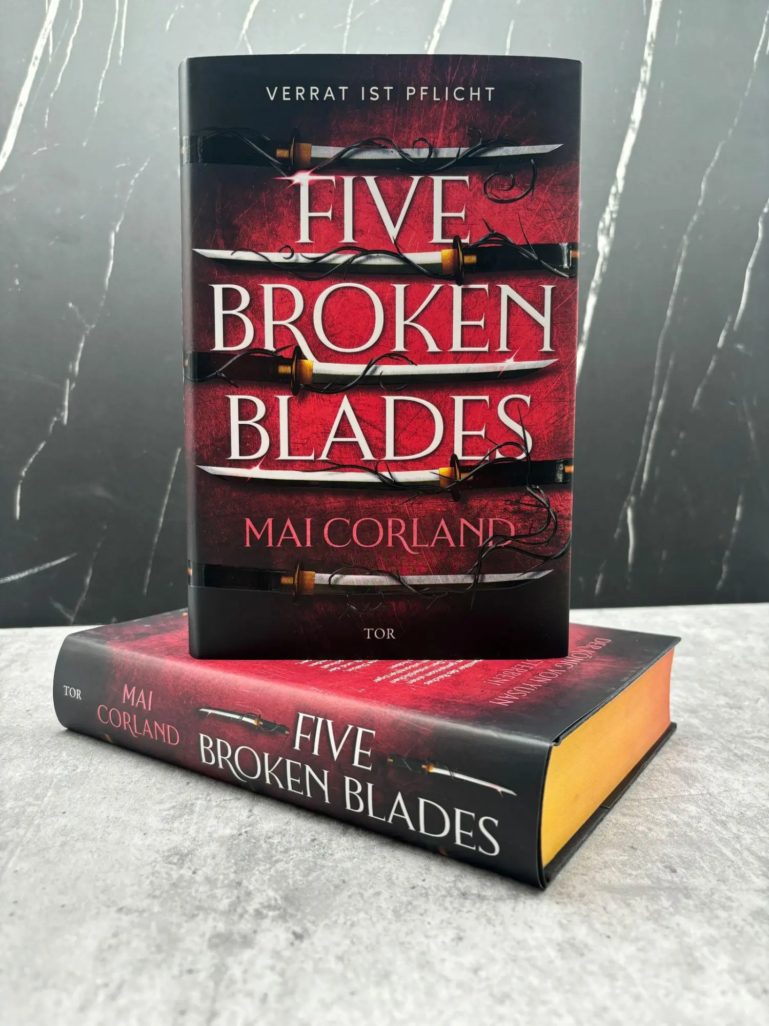 Bild: 9783596711369 | Five Broken Blades | Mai Corland | Buch | 496 S. | Deutsch | 2024