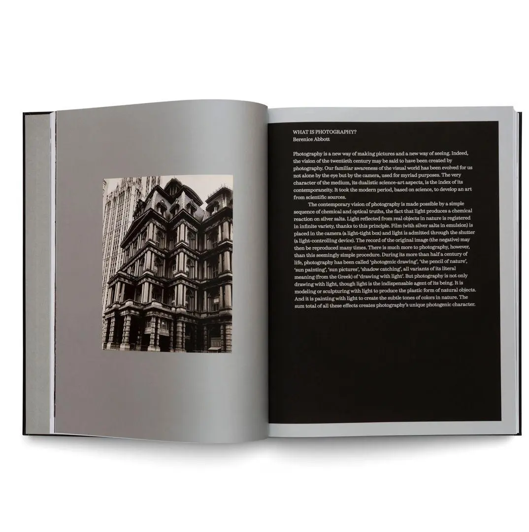 Bild: 9783775761369 | Women Photographers 1900 - 1975: A Legacy of Light | Abbott (u. a.)
