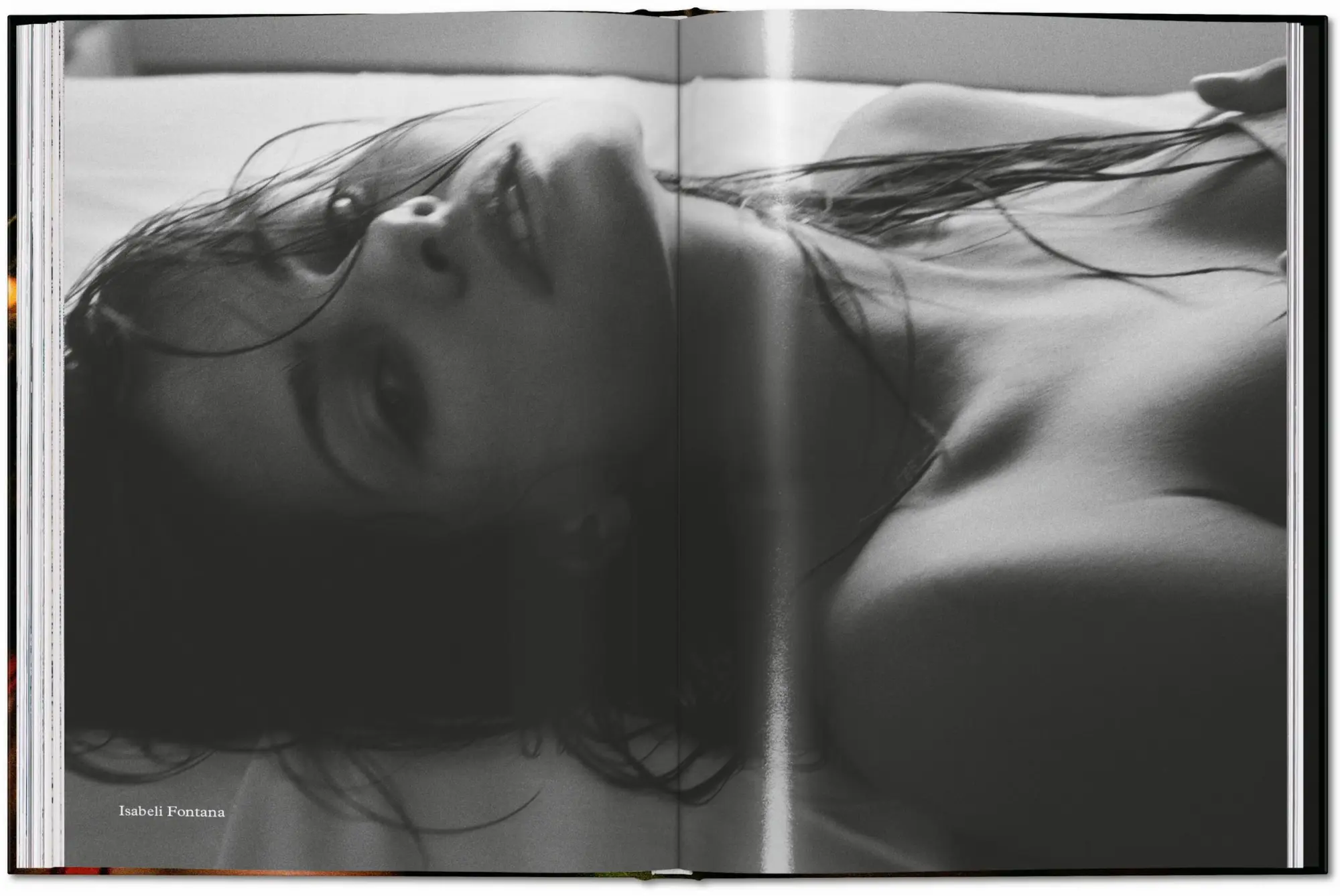 Bild: 9783754401569 | MaRIO DE JANEIRO Testino | Mario Testino | Buch | 192 S. | Englisch